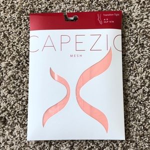 *BRAND NEW* Capezio mesh transition tights w/seam